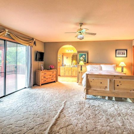 Spacious Kelseyville Home With Large Lakefront Deck! Luaran gambar